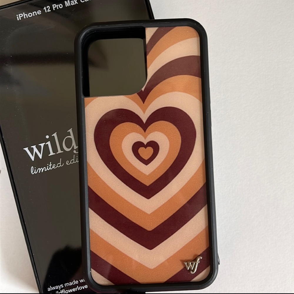 ★ Wildflower iPhone 12 Pro Max Latte Love case ★